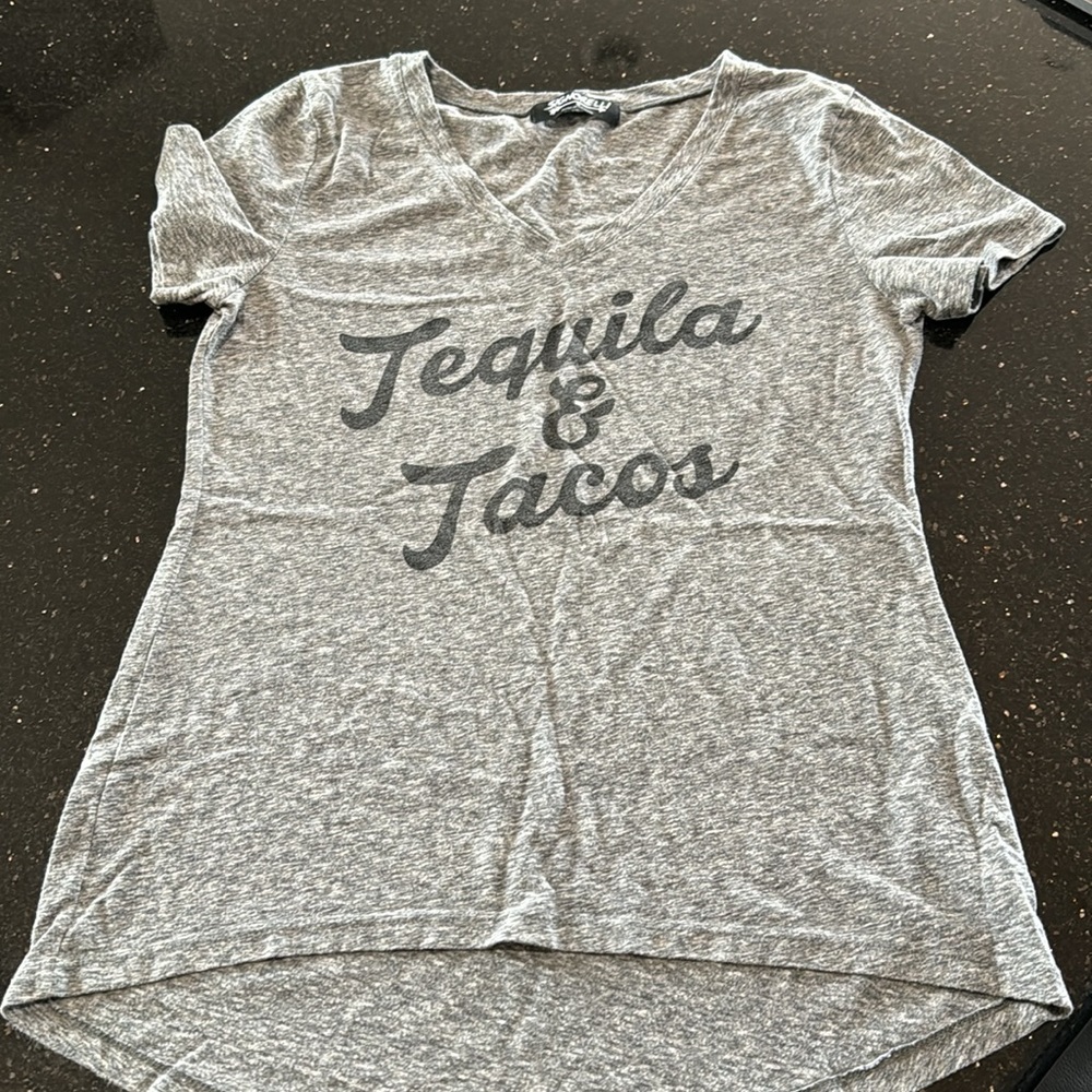 Signorelli short sleeve t shirt. V neck Tacos & tequila
